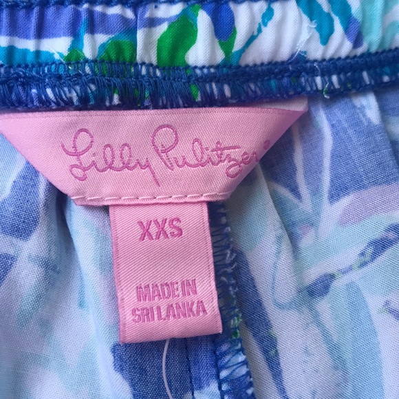 Lilly Pulitzer Katia Short Canopy Chaos - Picture 10 of 16